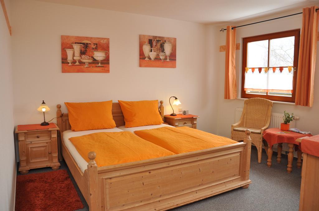 Steakhouse & Pension Crazy Horse Suhl Rom bilde